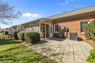 712 Vinebury Ln, High Point, NC 27265 - Photo 26