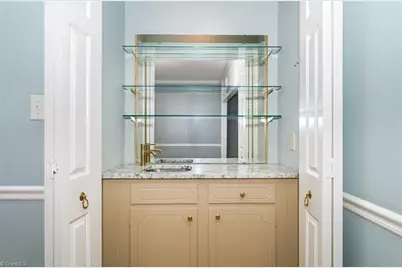 16 Fountain Manor Drive #B, Greensboro, NC 27405 - Photo 8