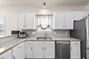 1811 Challenge Dr, Graham, NC 27253 - Photo 4