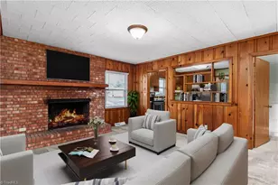 509 Duke St, Thomasville, NC 27360 - Photo 6