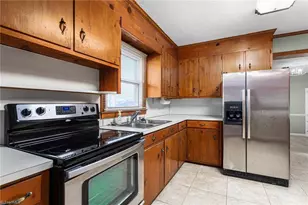 509 Duke St, Thomasville, NC 27360 - Photo 12