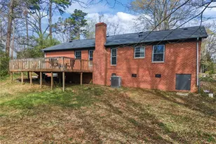 3805 Broadacres Dr, Greensboro, NC 27407 - Photo 30