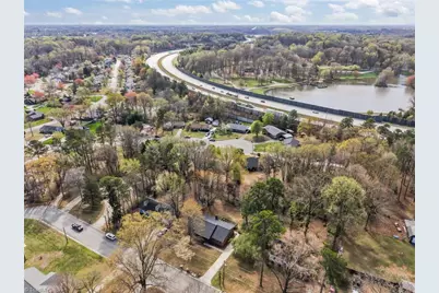 3805 Broadacres Drive, Greensboro, NC 27407 - Photo 32