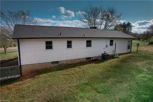 1065 Dallas King Rd, Westfield, NC 27053 - Photo 28