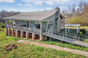 487 King Rd, Seagrove, NC 27341 - Photo 8