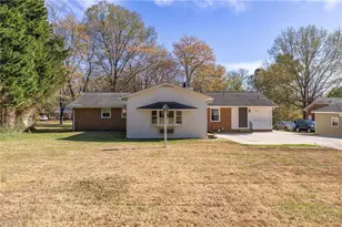 6112 Lea Ray Dr, Greensboro, NC 27410 - Photo 34