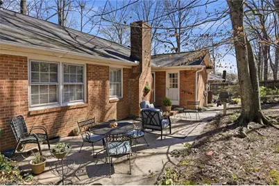 2717 Asbury Terrace, Greensboro, NC 27408 - Photo 32