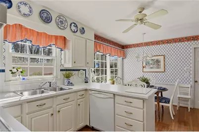 2717 Asbury Terrace, Greensboro, NC 27408 - Photo 12