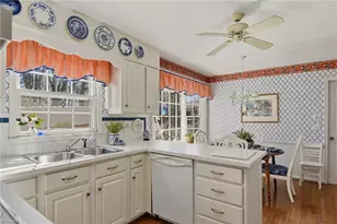 2717 Asbury Terrace, Greensboro, NC 27408 - Photo 12