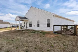 344 Altavista Dr, Clemmons, NC 27012 - Photo 32