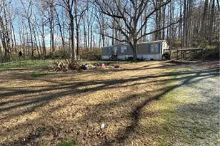 1260 Vickrey Dr, Trinity, NC 27370 - Photo 2