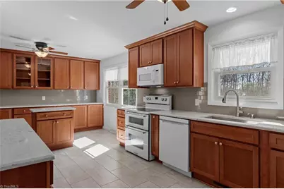 3291 Burton Road, Thomasville, NC 27360 - Photo 14