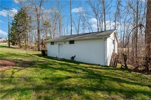 3291 Burton Rd, Thomasville, NC 27360 - Photo 40