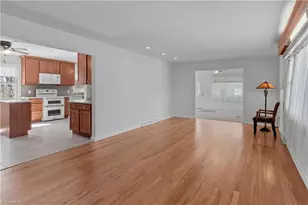 3291 Burton Rd, Thomasville, NC 27360 - Photo 8