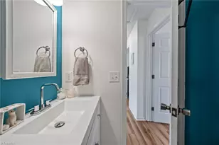 146 Charlestowne Cir, Winston-Salem, NC 27103 - Photo 28