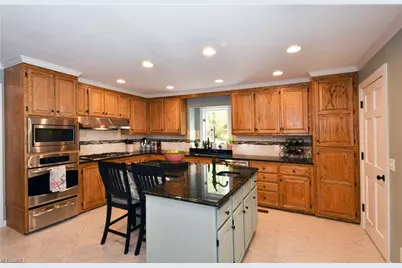 891 Moyers Road, Winston-Salem, NC 27104 - Photo 8