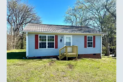 406 Dunbar Street, Lexington, NC 27292 - Photo 1