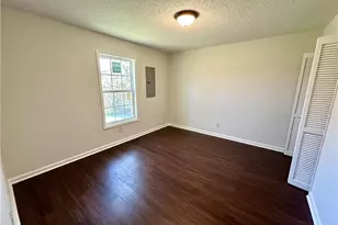 406 Dunbar St, Lexington, NC 27292 - Photo 12