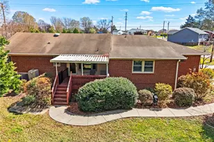 1735 Prince Edward Dr, Elon, NC 27244 - Photo 14