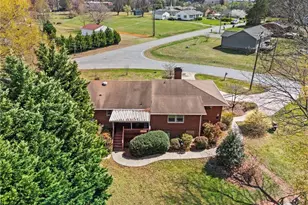 1735 Prince Edward Dr, Elon, NC 27244 - Photo 2