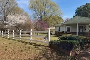 3025 Apollo Dr, Winston-Salem, NC 27101 - Photo 6