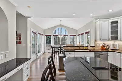 3205 Timberoak Court, Greensboro, NC 27410 - Photo 12