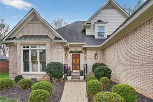 3205 Timberoak Ct, Greensboro, NC 27410 - Photo 2