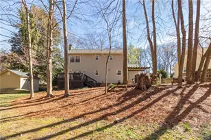 4409 Forest Walk Dr, Greensboro, NC 27455 - Photo 26