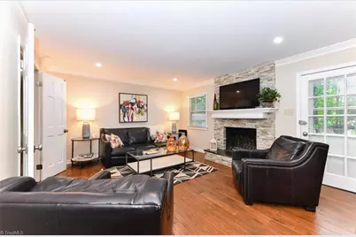 4801 Sweetbriar Road, Greensboro, NC 27455 - Photo 14