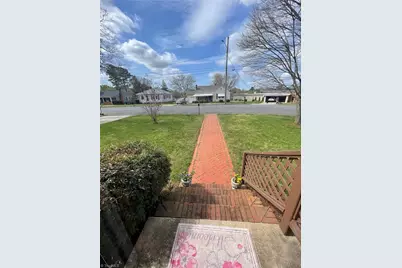 401 Westover Drive, Lexington, NC 27292 - Photo 2