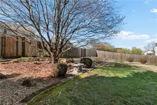 460 Overbrook Meadow Ct, Kernersville, NC 27284 - Photo 26