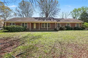 644 Greenwood Dr, Burlington, NC 27217 - Photo 1