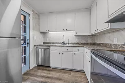 828 Martin Luther King Jr Drive, Asheboro, NC 27203 - Photo 12