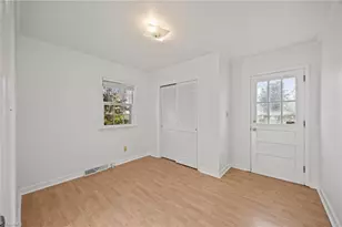 1409 Greenwood Terrace, Burlington, NC 27215 - Photo 14