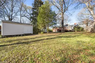 1409 Greenwood Terrace, Burlington, NC 27215 - Photo 24