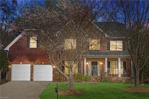 3806 Bridlington Dr, Greensboro, NC 27455 - Photo 2