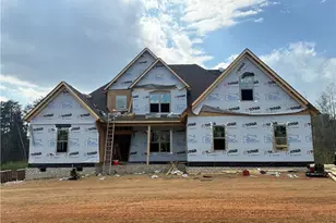 5089 Southern Pnes Dr, Kernersville, NC 27284 - Photo 2