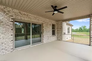 5089 Southern Pnes Dr, Kernersville, NC 27284 - Photo 44