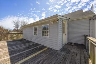 349 W Harden St, Burlington, NC 27215 - Photo 26