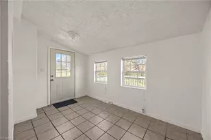 349 W Harden St, Burlington, NC 27215 - Photo 22