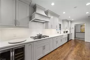 1065 Englewood Dr, Winston-Salem, NC 27106 - Photo 10