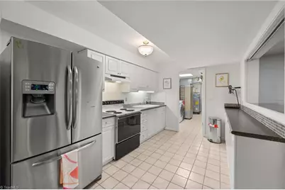 1065 Englewood Drive, Winston-Salem, NC 27106 - Photo 34