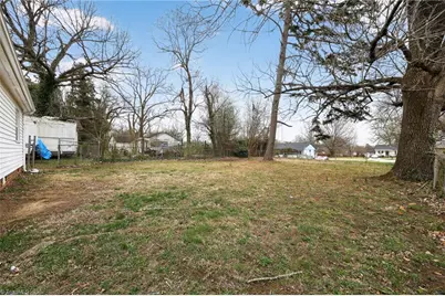 222 Charles Avenue, High Point, NC 27260 - Photo 10