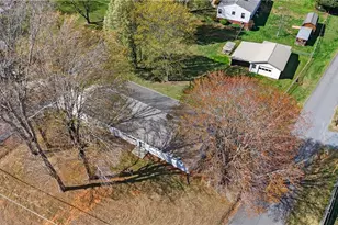 203 Sunrise Ave, Asheboro, NC 27203 - Photo 4