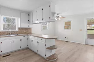 610 Nc Hwy 67, Boonville, NC 27011 - Photo 10