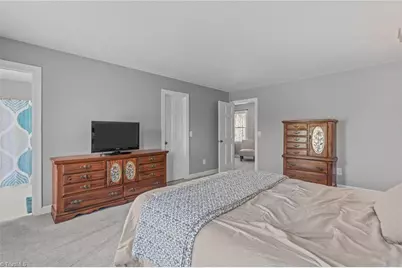 303 Holyoke Road, Greensboro, NC 27406 - Photo 32