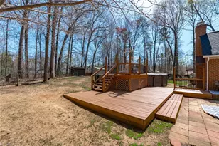 303 Holyoke Rd, Greensboro, NC 27406 - Photo 40