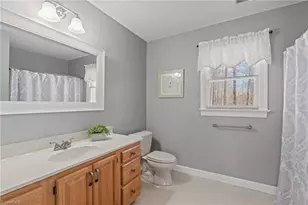 303 Holyoke Rd, Greensboro, NC 27406 - Photo 36