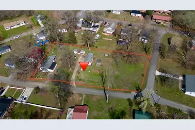 208 Aberdeen Drive, Lexington, NC 27292 - Photo 2