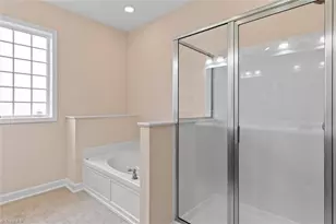 2472 Birch View Dr, High Point, NC 27265 - Photo 22